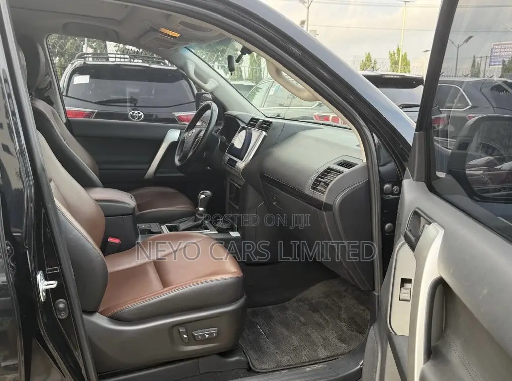 Toyota Land Cruiser Prado 3.0 190hp 2021 Black