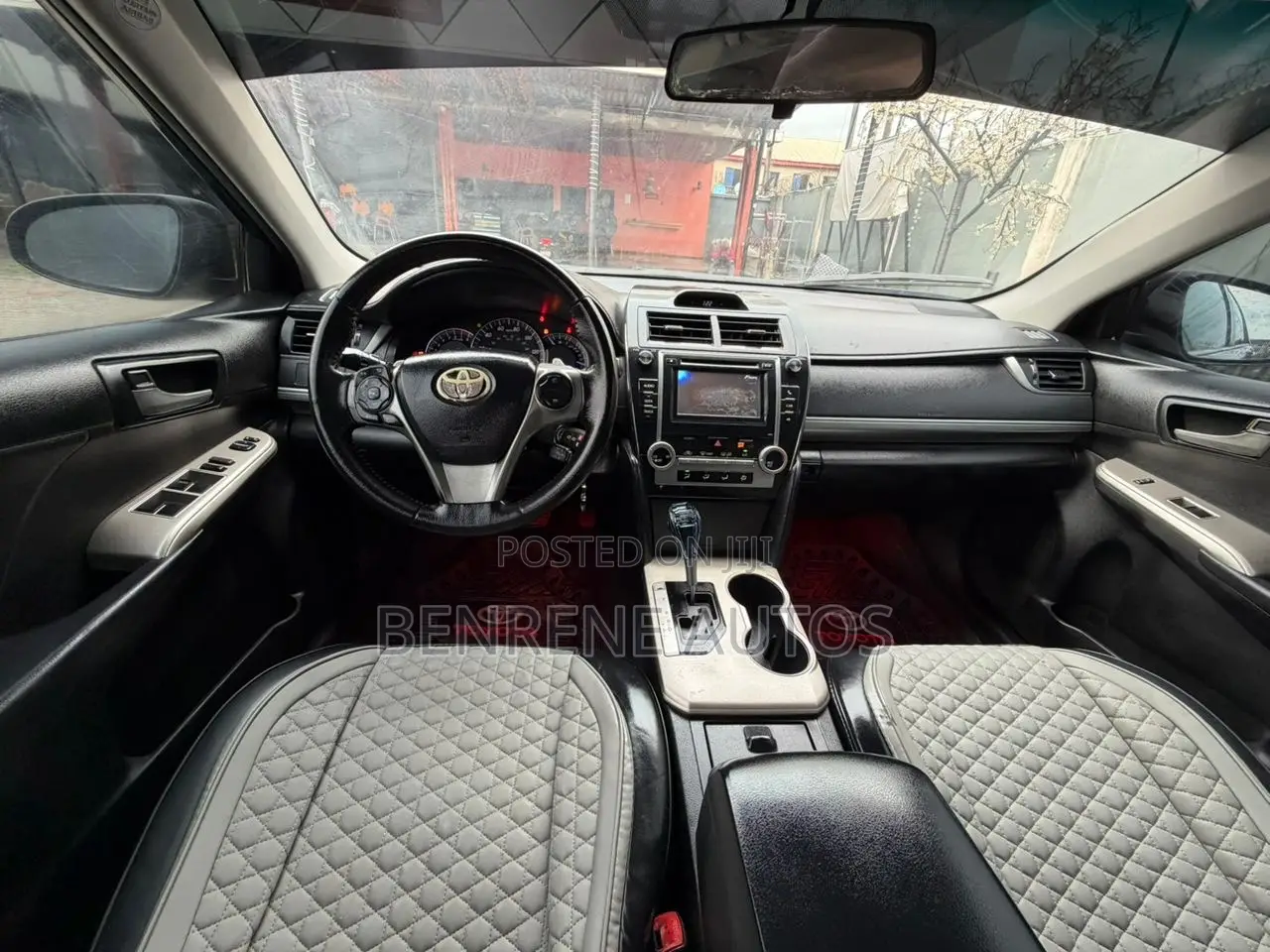 Toyota Camry LE 4dr Sedan (2.5L 4cyl 6A) 2013 Black