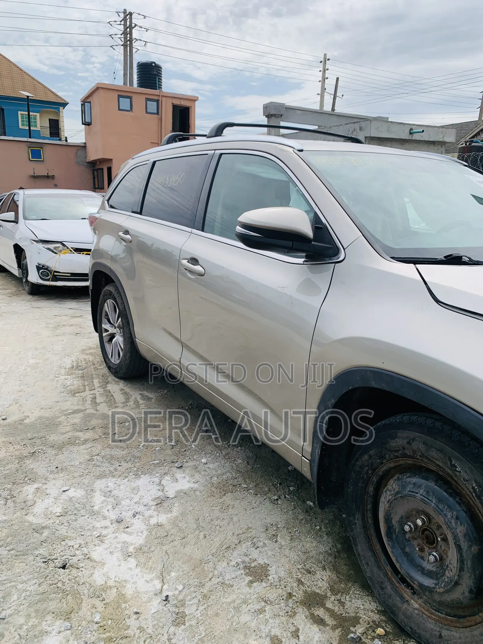 Toyota Highlander 2015 Gold
