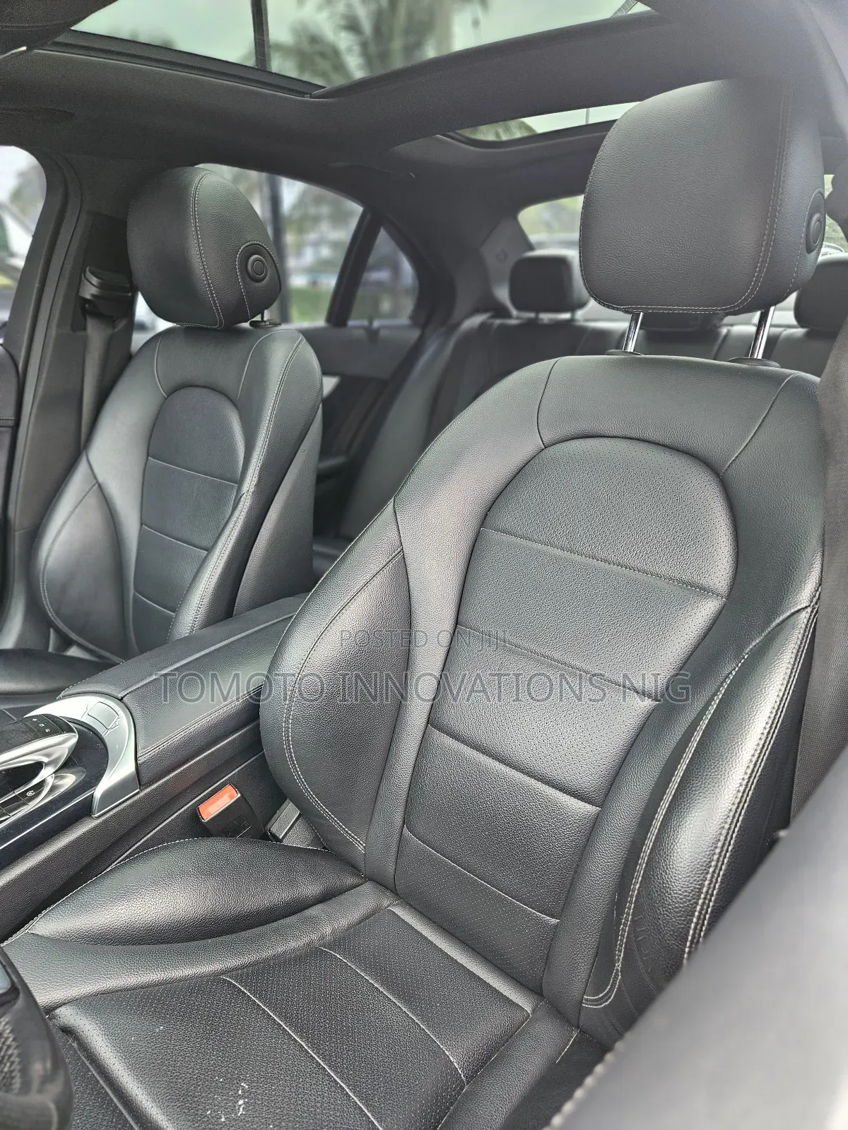 Mercedes-Benz C300 Base 4Matic Sedan AWD (2.0L 4cyl 7A) 2016 White