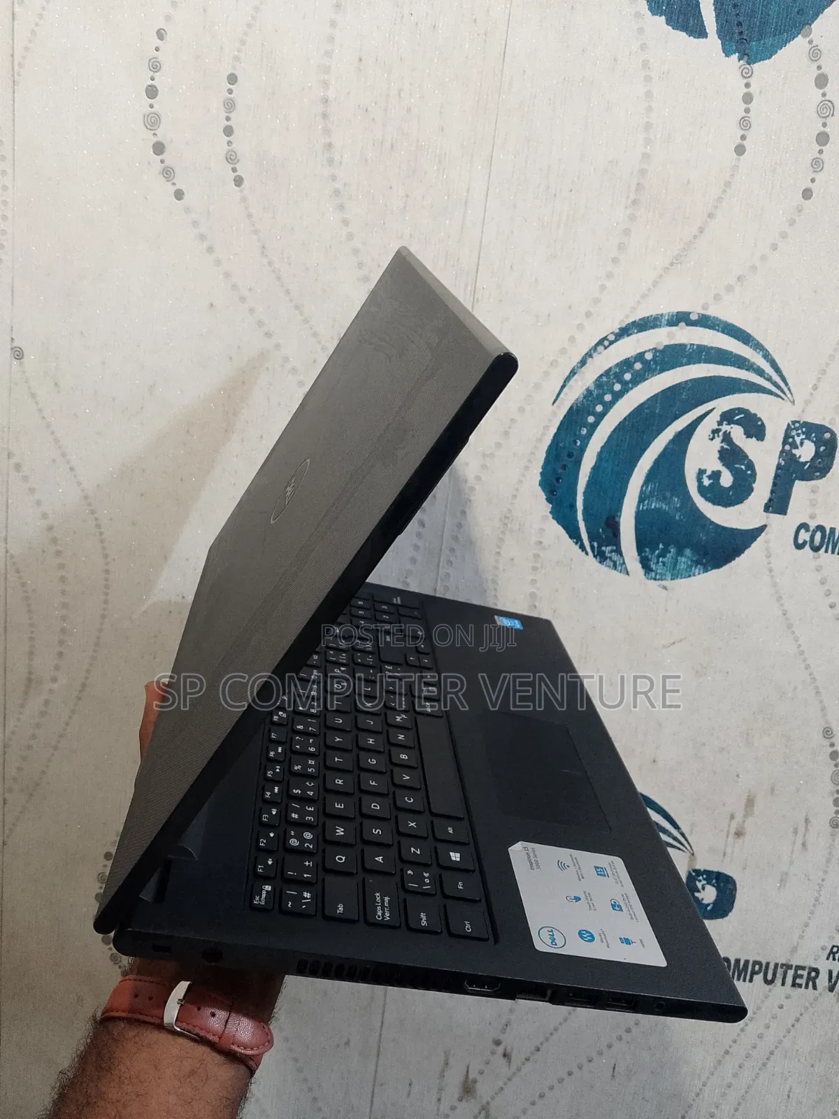 Laptop Dell Inspiron 15 3000 4GB Intel Pentium HDD 500GB