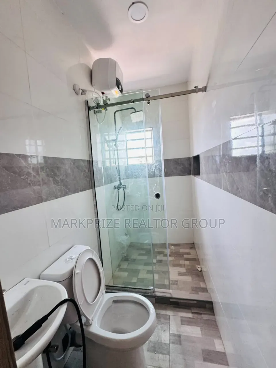 4bdrm Duplex in Maryland Lagos for sale