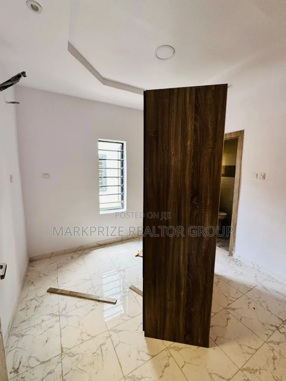4bdrm Duplex in Maryland Lagos for sale