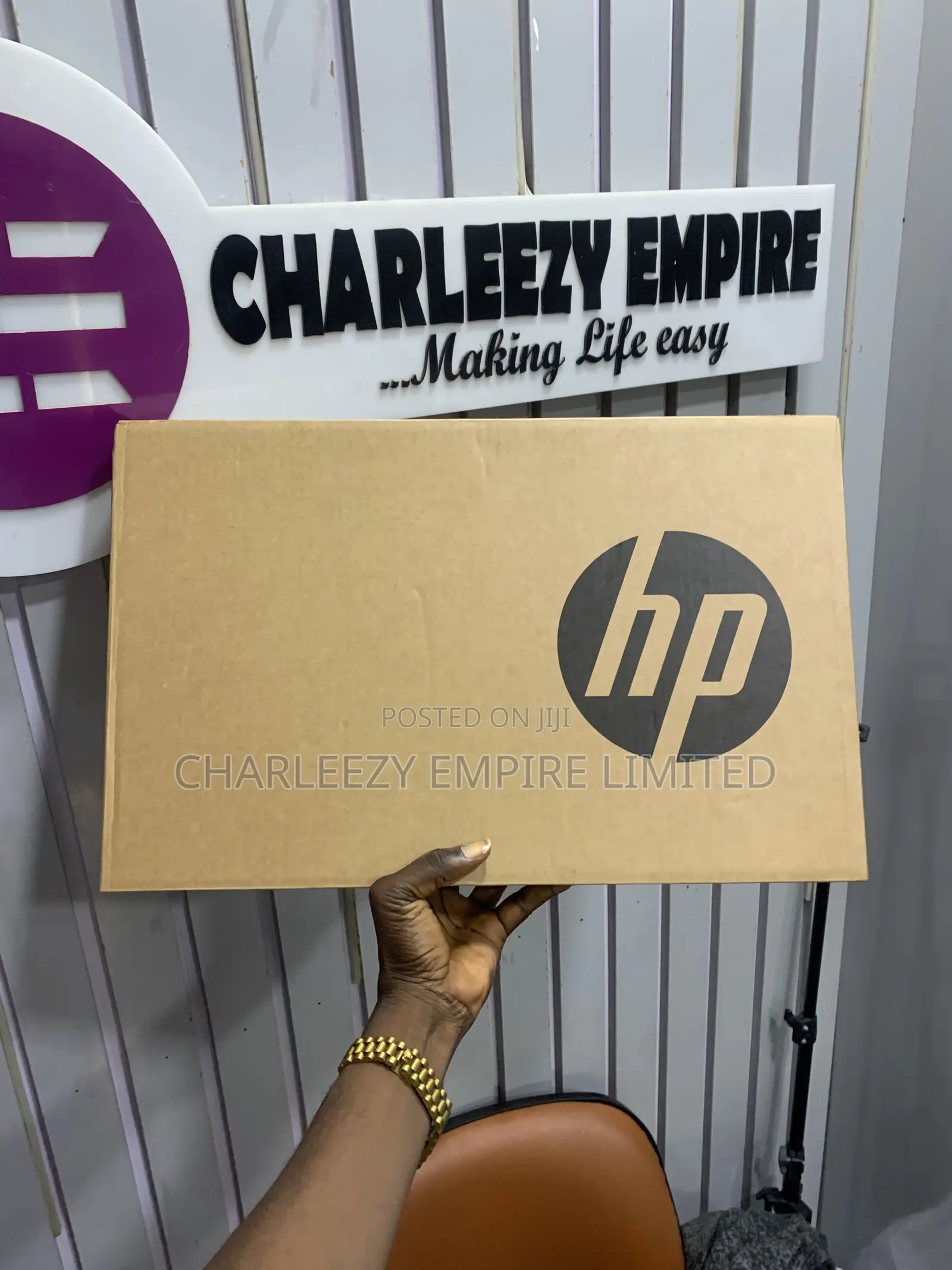 New Laptop HP 14S 8GB Intel Core i5 SSD 512GB