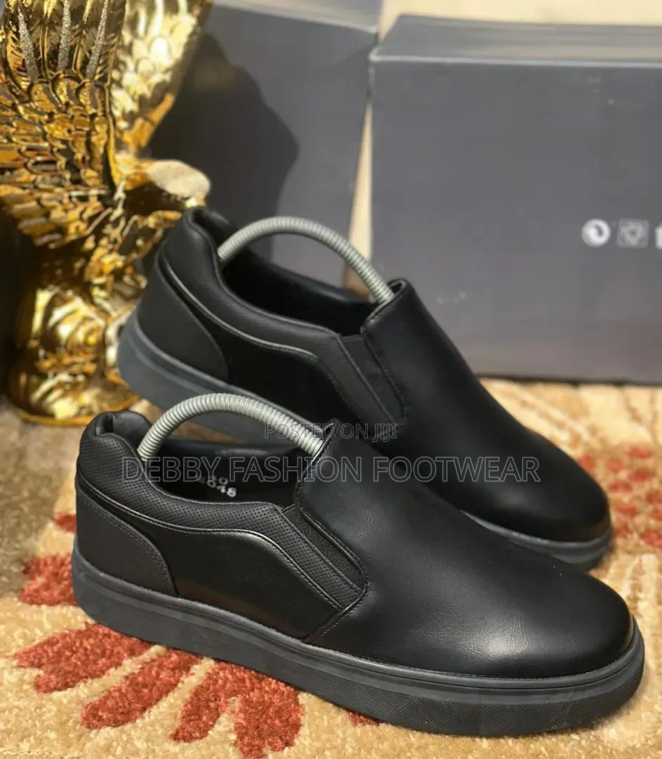 Stylish Canvas Shoes