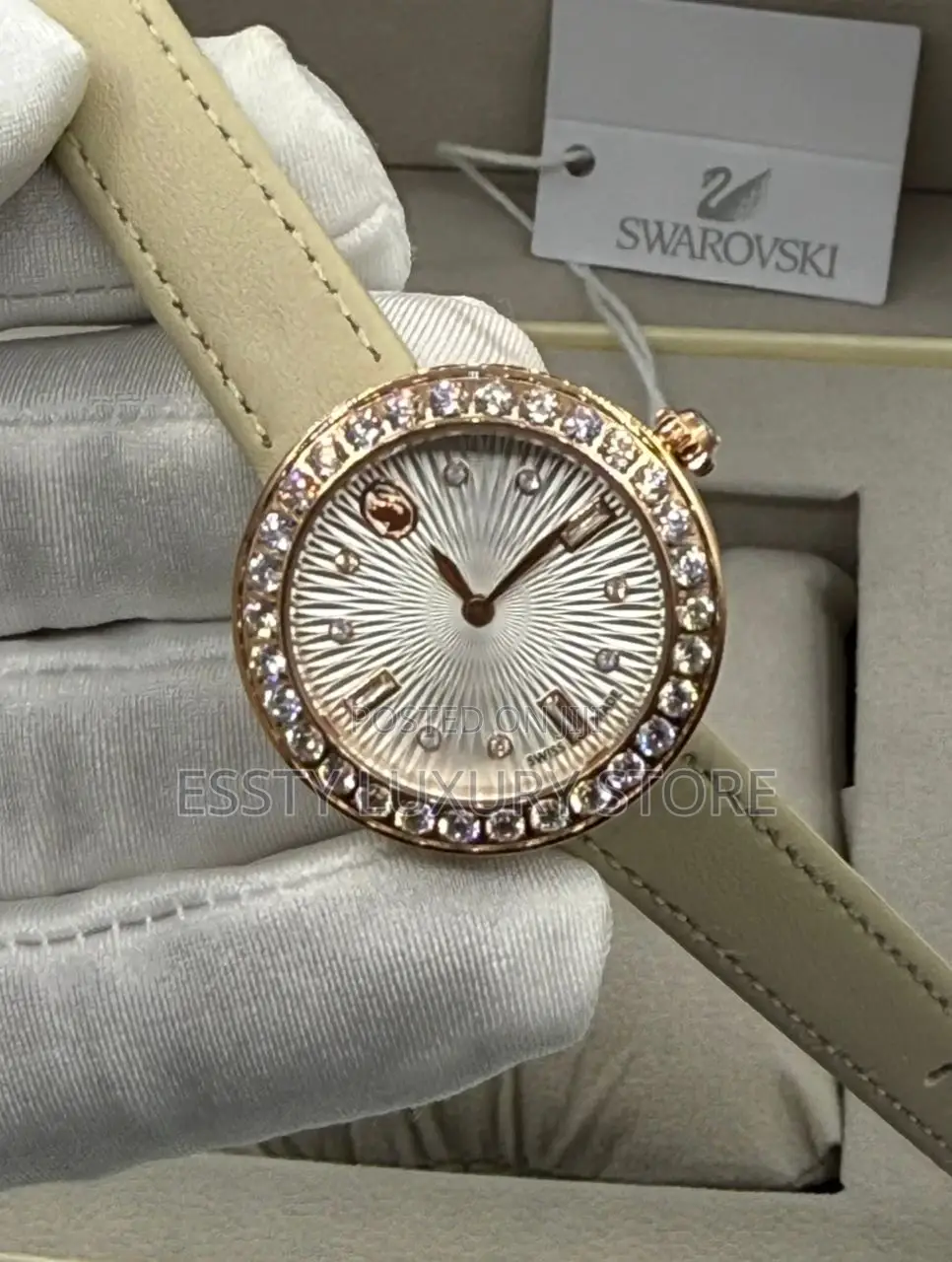 Swarovski Quality Luxury Female Genuine Leather Wristwatch