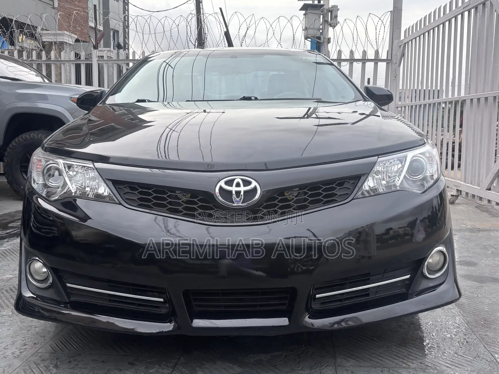 Toyota Camry SE 4dr Sedan (2.5L 4cyl 6A) 2013 Black