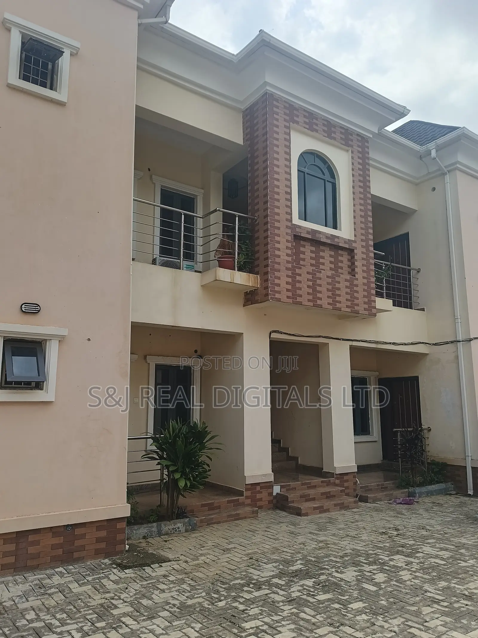 2bdrm Block of Flats in Kubwa for rent