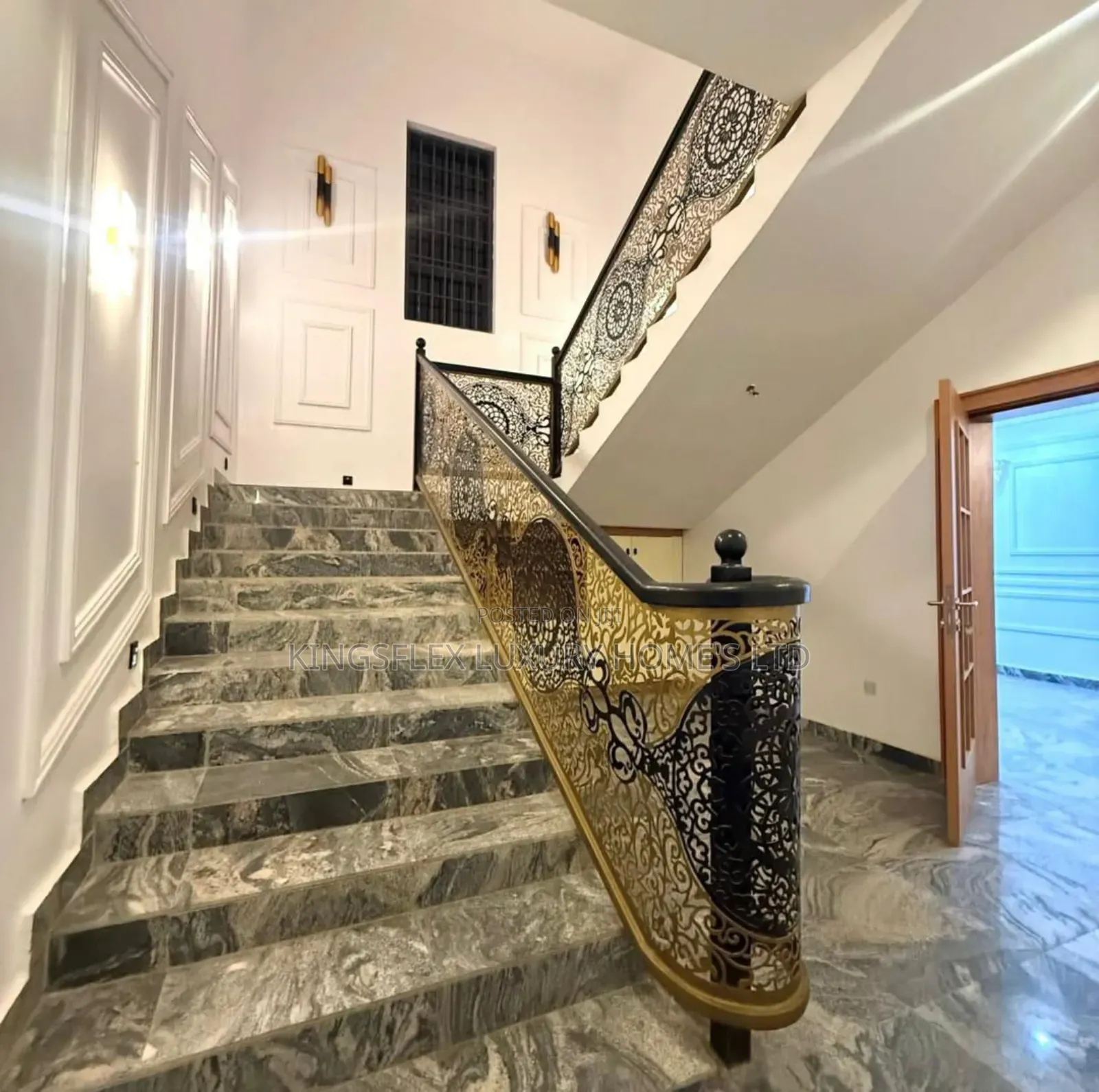 7bdrm Duplex in Estate, Asokoro for sale
