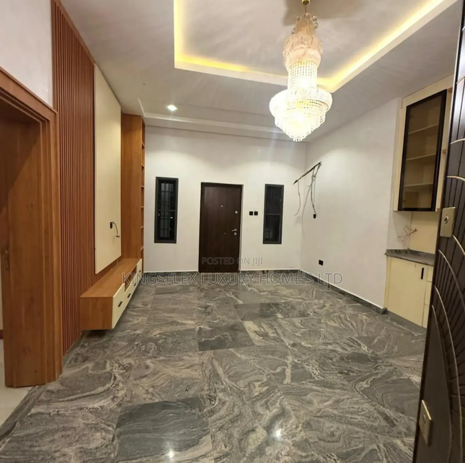 7bdrm Duplex in Estate, Asokoro for sale