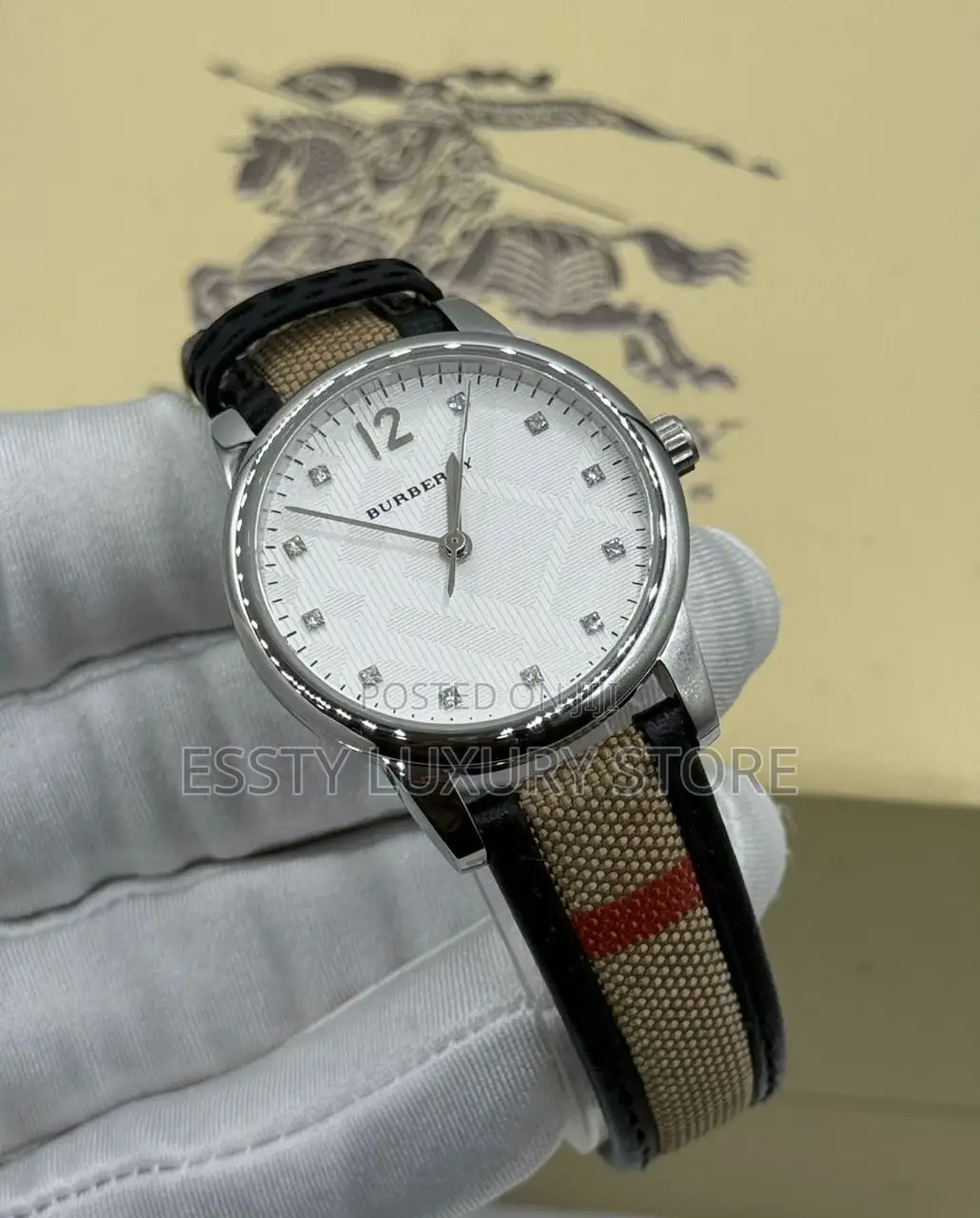 High Quality Luxury Burberry Wristwatch