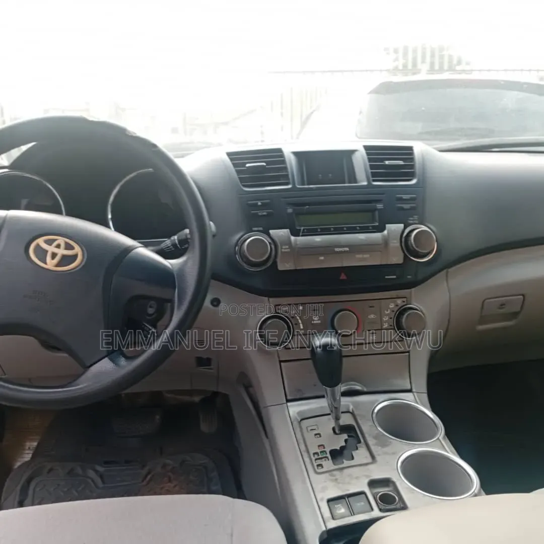 Toyota Highlander 2009 Gray