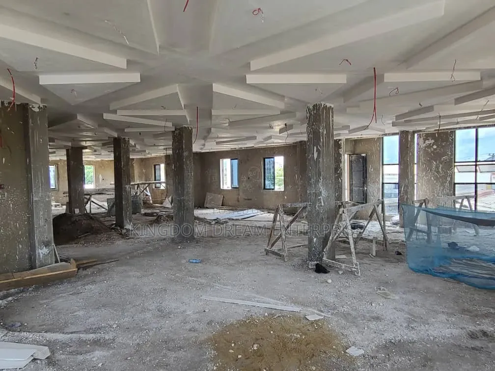 Morden Building 5 Floors Office Building Lease Sabo Yaba Lagos