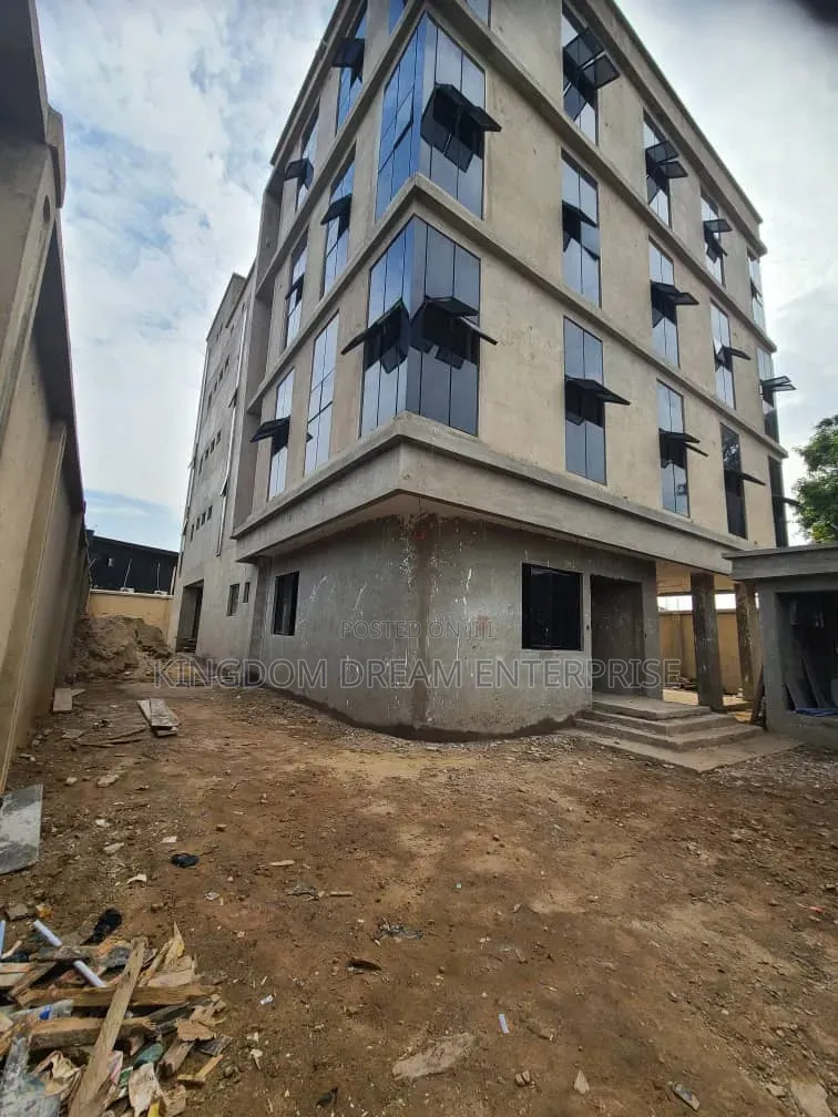Morden Building 5 Floors Office Building Lease Sabo Yaba Lagos