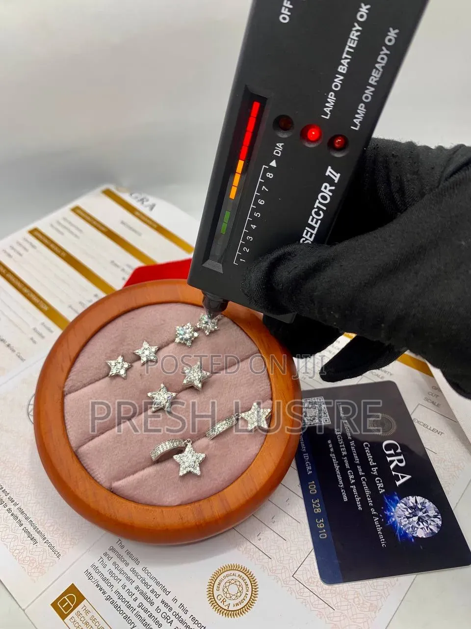 VVS Diamond Earrings With a Free Diamond Tester
