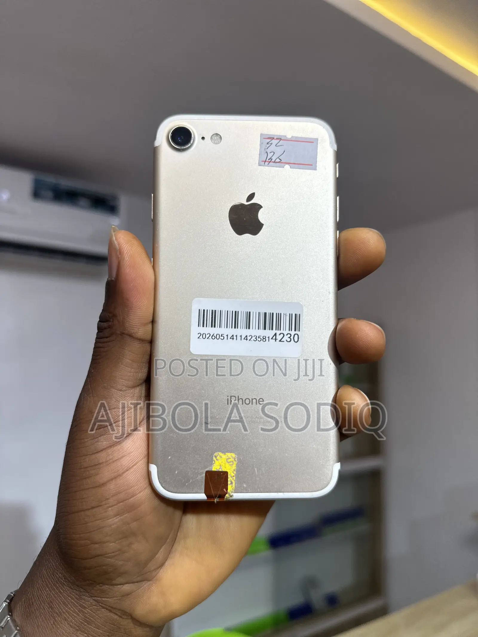New Apple iPhone 7 32 GB Black