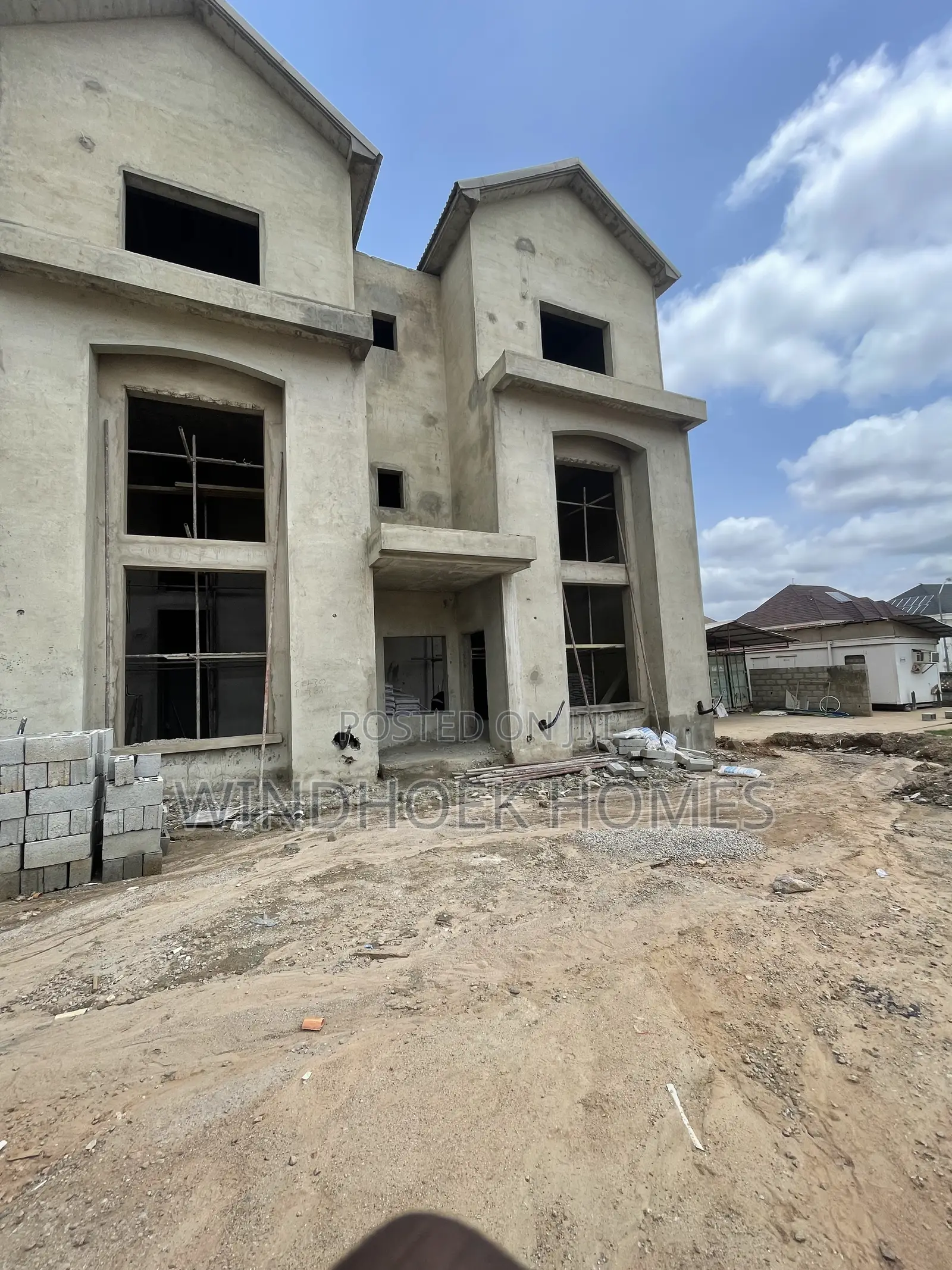 4bdrm Duplex in Wuye for sale