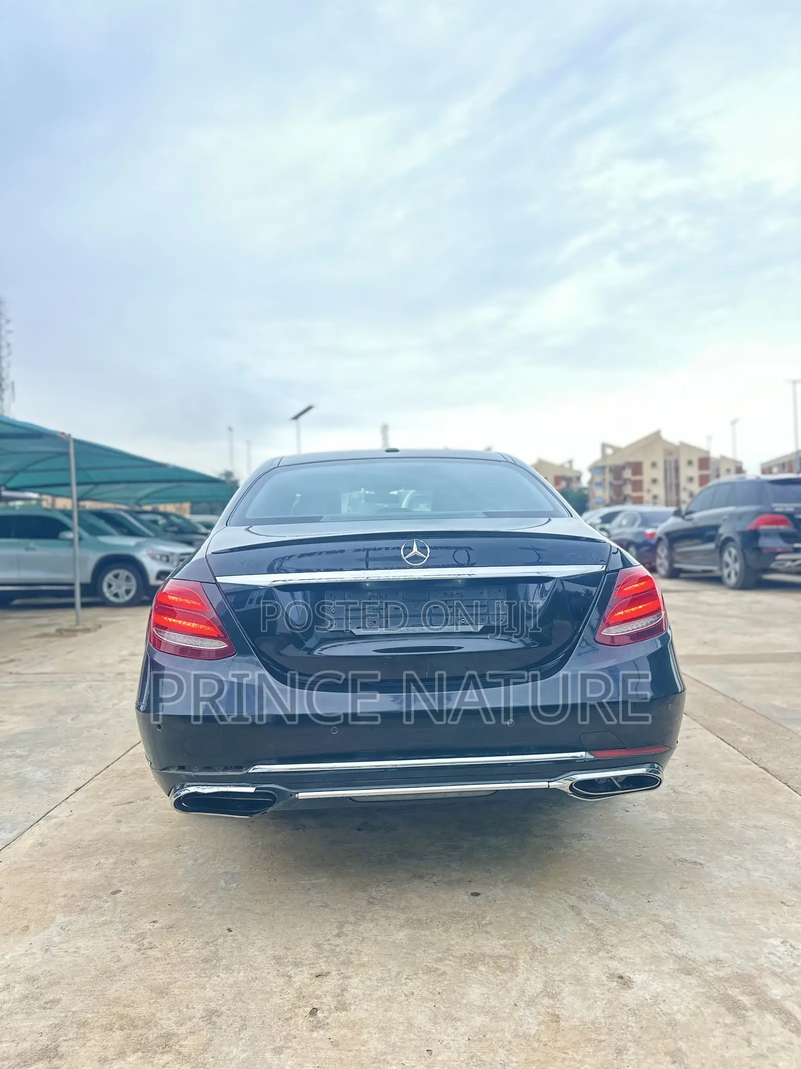 Mercedes-Benz E300 4Matic AWD Sedan (2.0L 4cyl 9A) 2017 Black