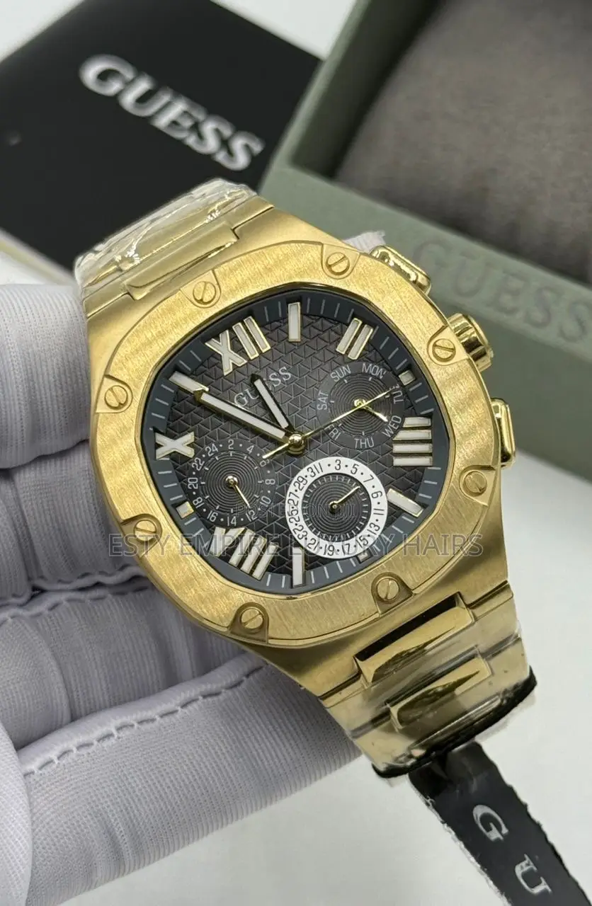 Guess Quality Luxury Men Stainless Steel Wristwatch