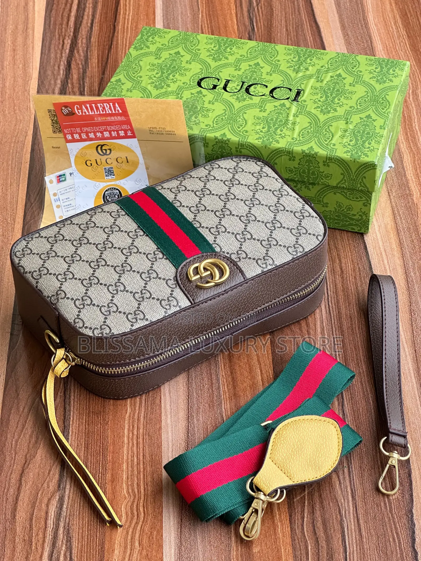 Gucci Luxury Side Crossbody Bag – Stylish, Durable Trendy Design