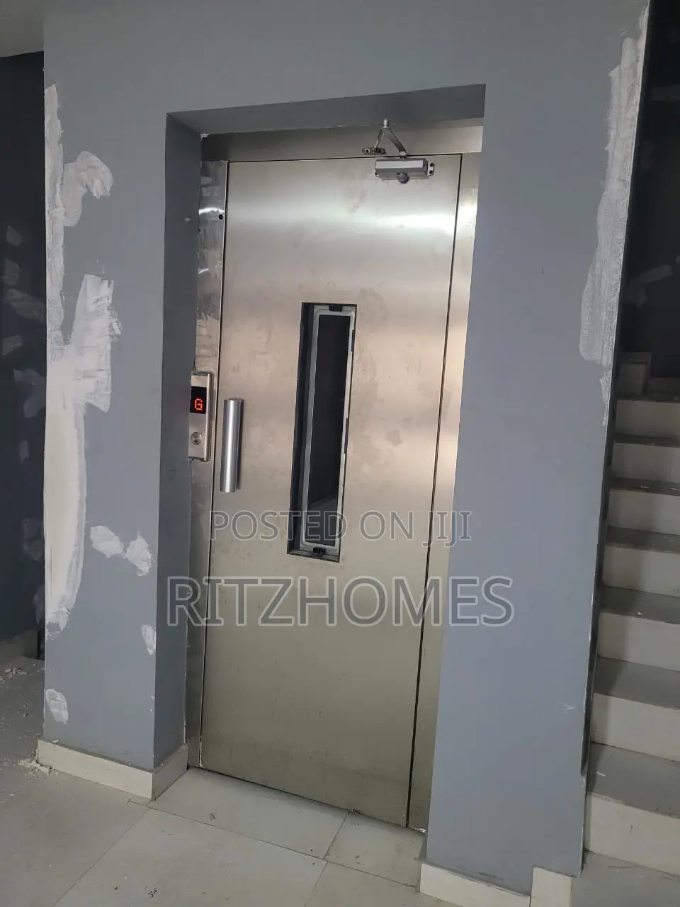 2bdrm Apartment in Lekki Phase 1 for rent