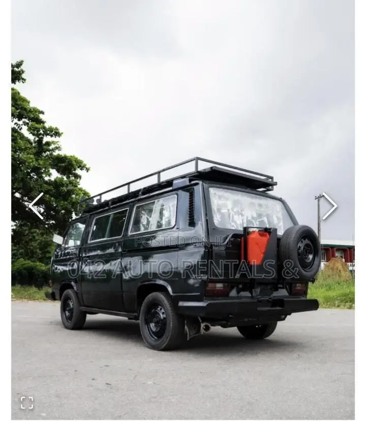 Vintage Volkswagen Kombi Black for Hire
