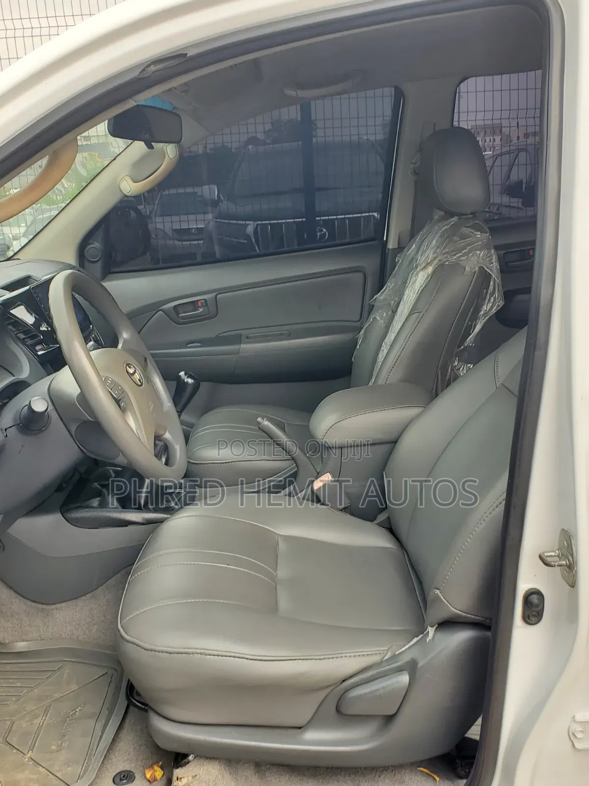 Toyota Hilux 2014 White