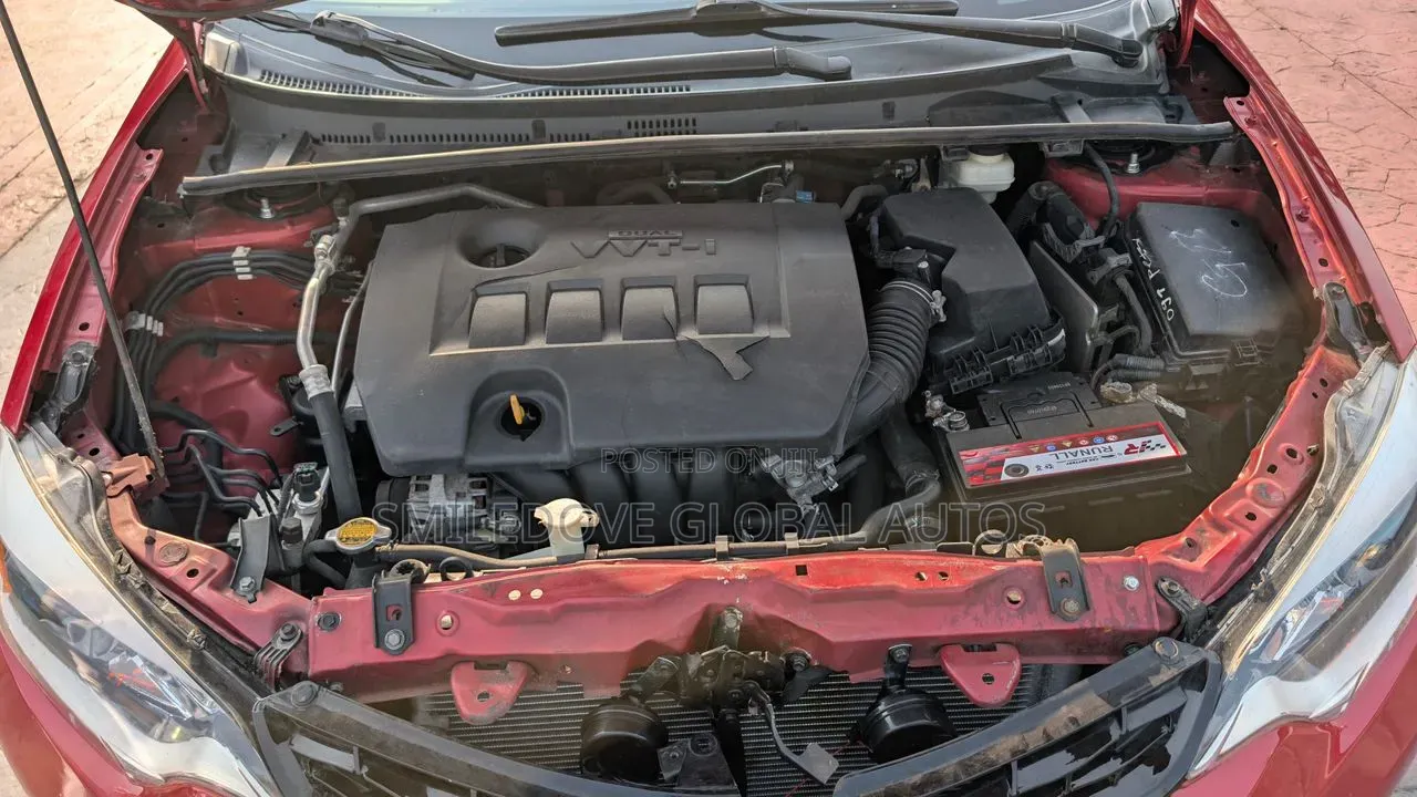 Toyota Corolla 2016 Red