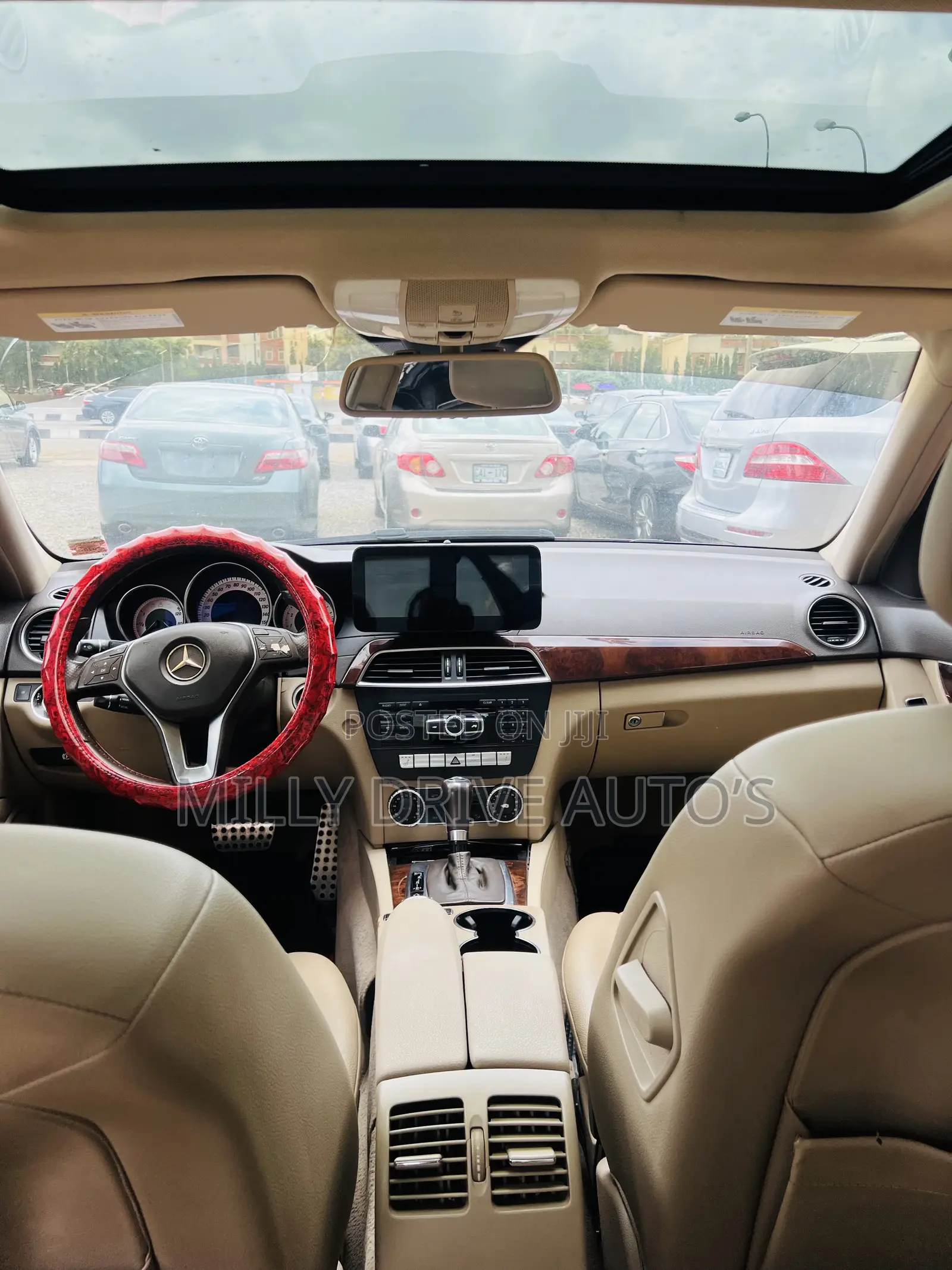 Mercedes-Benz C300 2012 Red