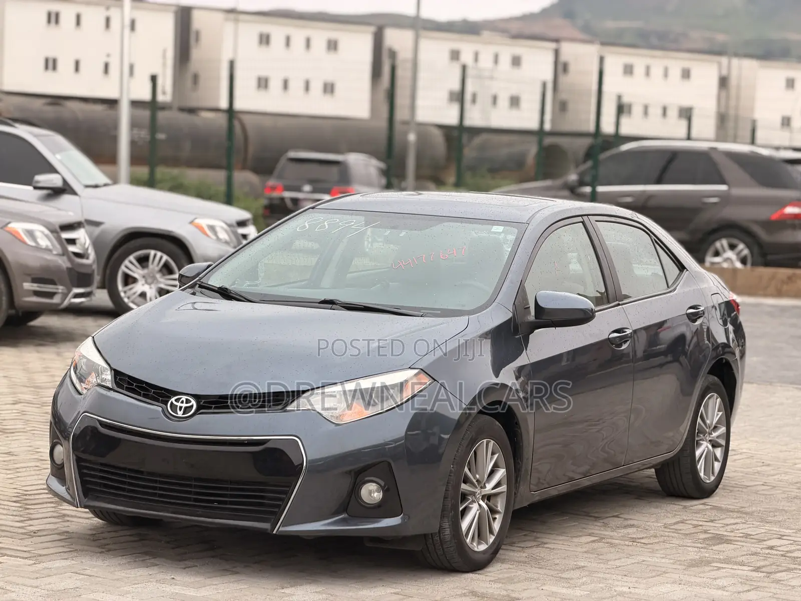 Toyota Corolla LE Eco 4dr Sedan (1.8L 4cyl CVT) 2014 Gray