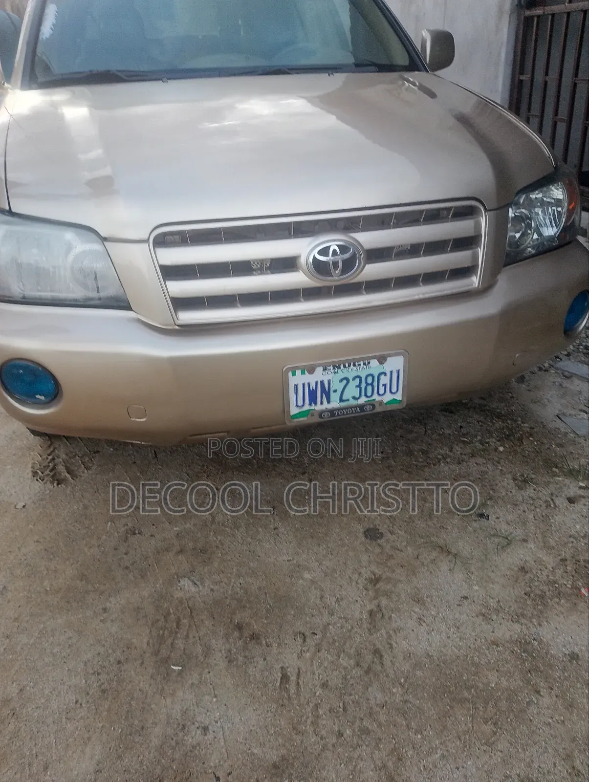Toyota Highlander Limited V6 2005 Gold