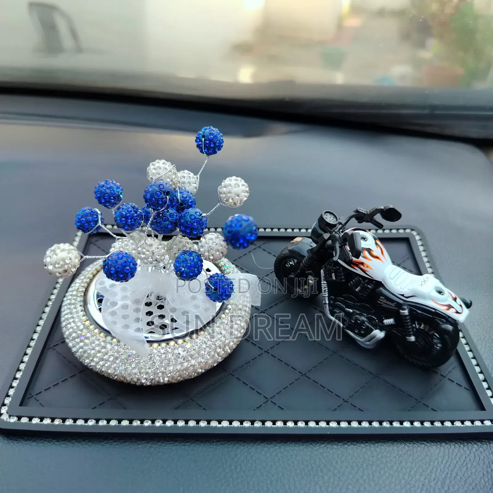 Car Ornaments Car Decoration Home Decration Gift Idea Cars Diffuser