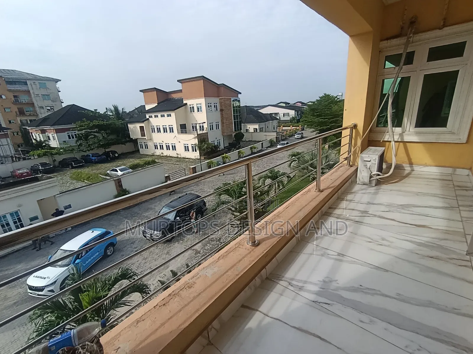 Mini Flat in Paradise, Chevron for rent