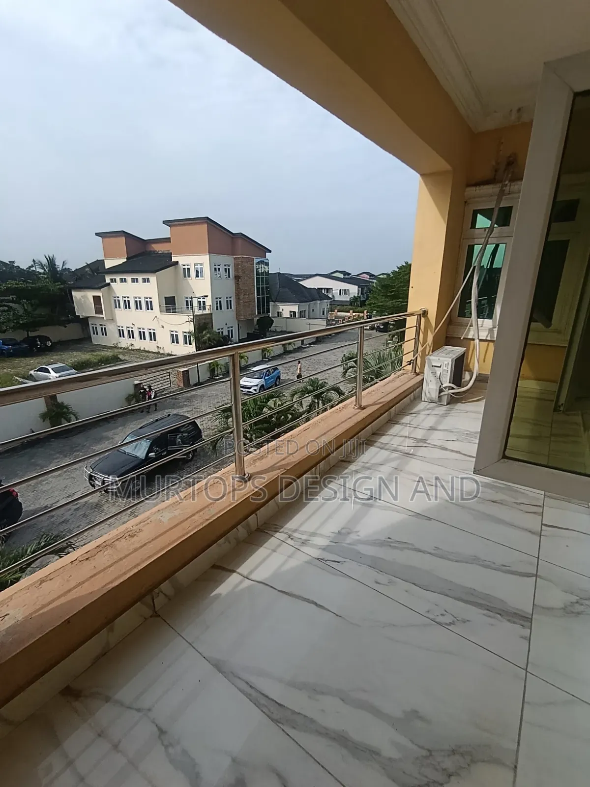 Mini Flat in Paradise, Chevron for rent