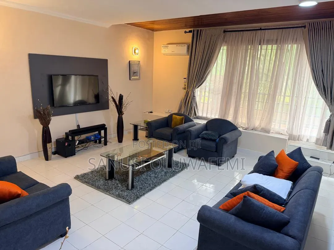 Furnished 3bdrm Block of Flats in Idowu Taylor for rent