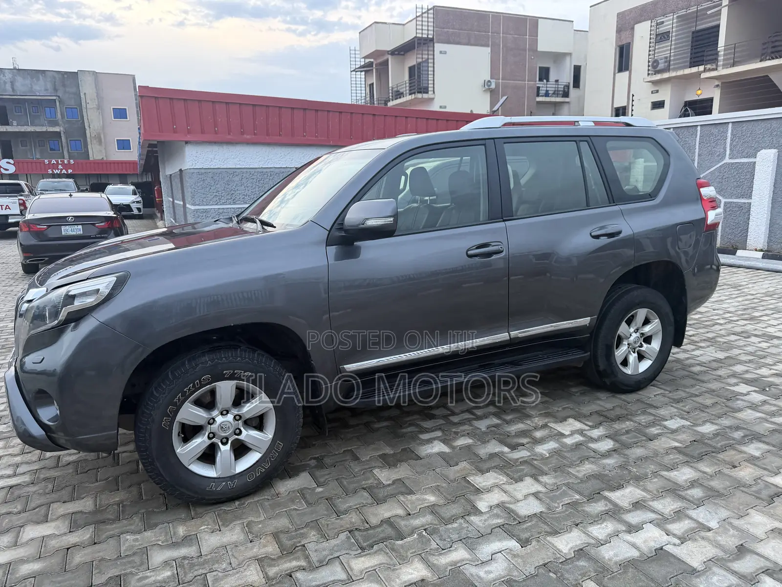 Toyota Land Cruiser Prado 2014 Gray