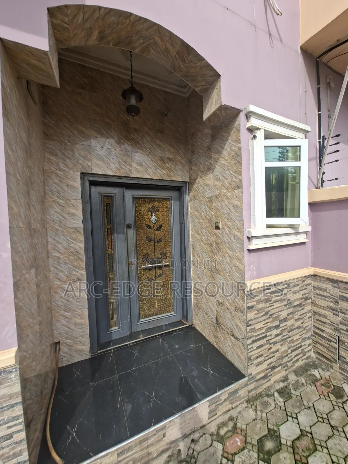 4bdrm Duplex in Apple Junction for rent