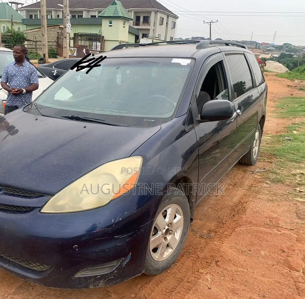 Toyota Sienna 2007 Blue