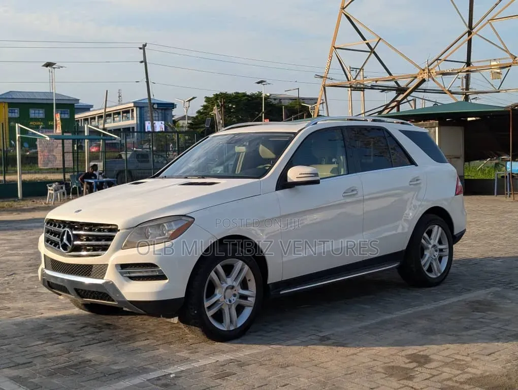 Mercedes-Benz M Class 2013 White