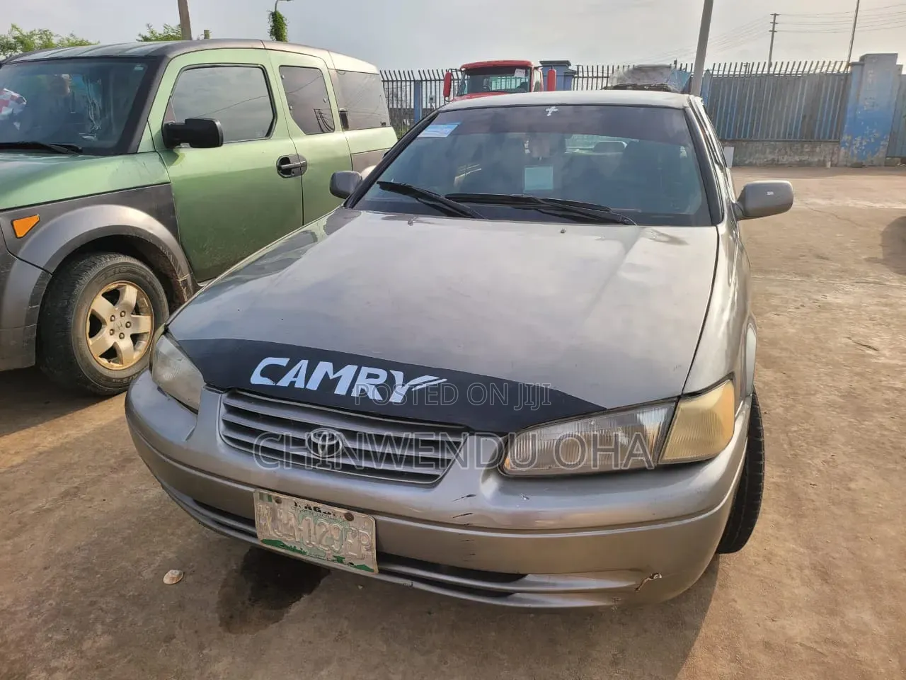 Toyota Camry 2000 Gray