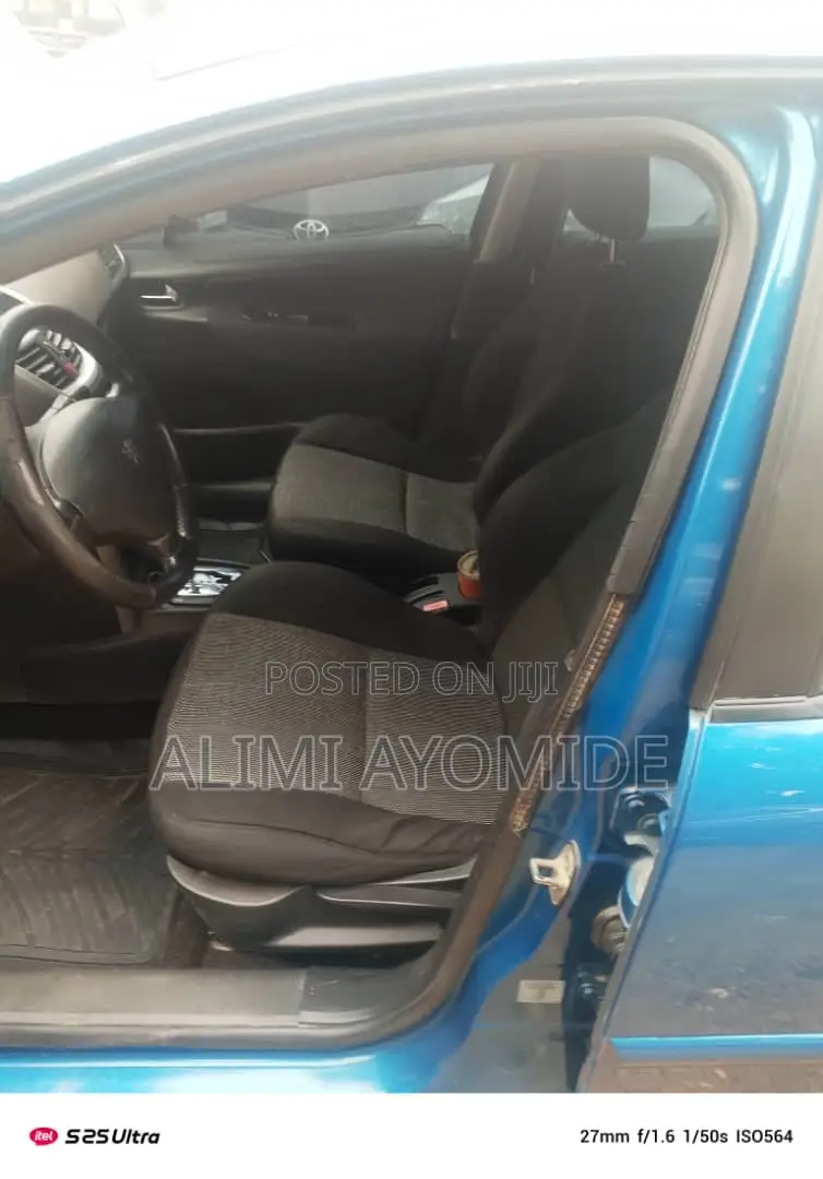 Peugeot 207 2012 Blue