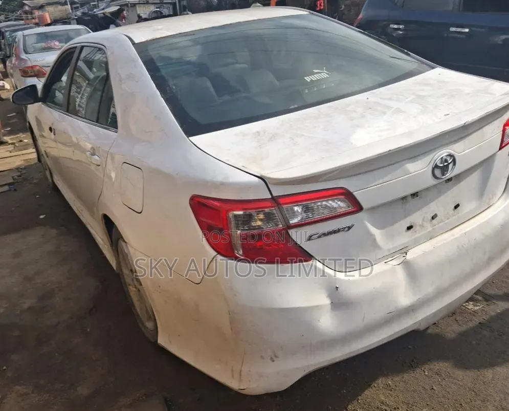 Toyota Camry 2013 White