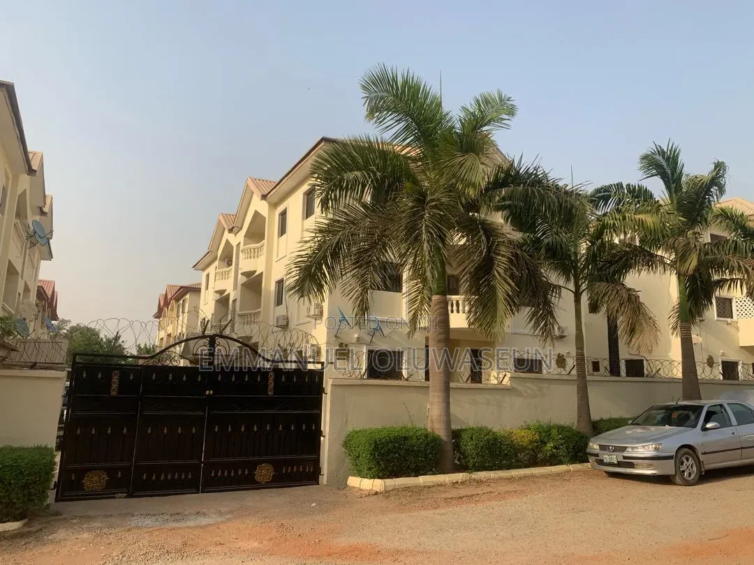 3bdrm Block of Flats in Mabushi for sale