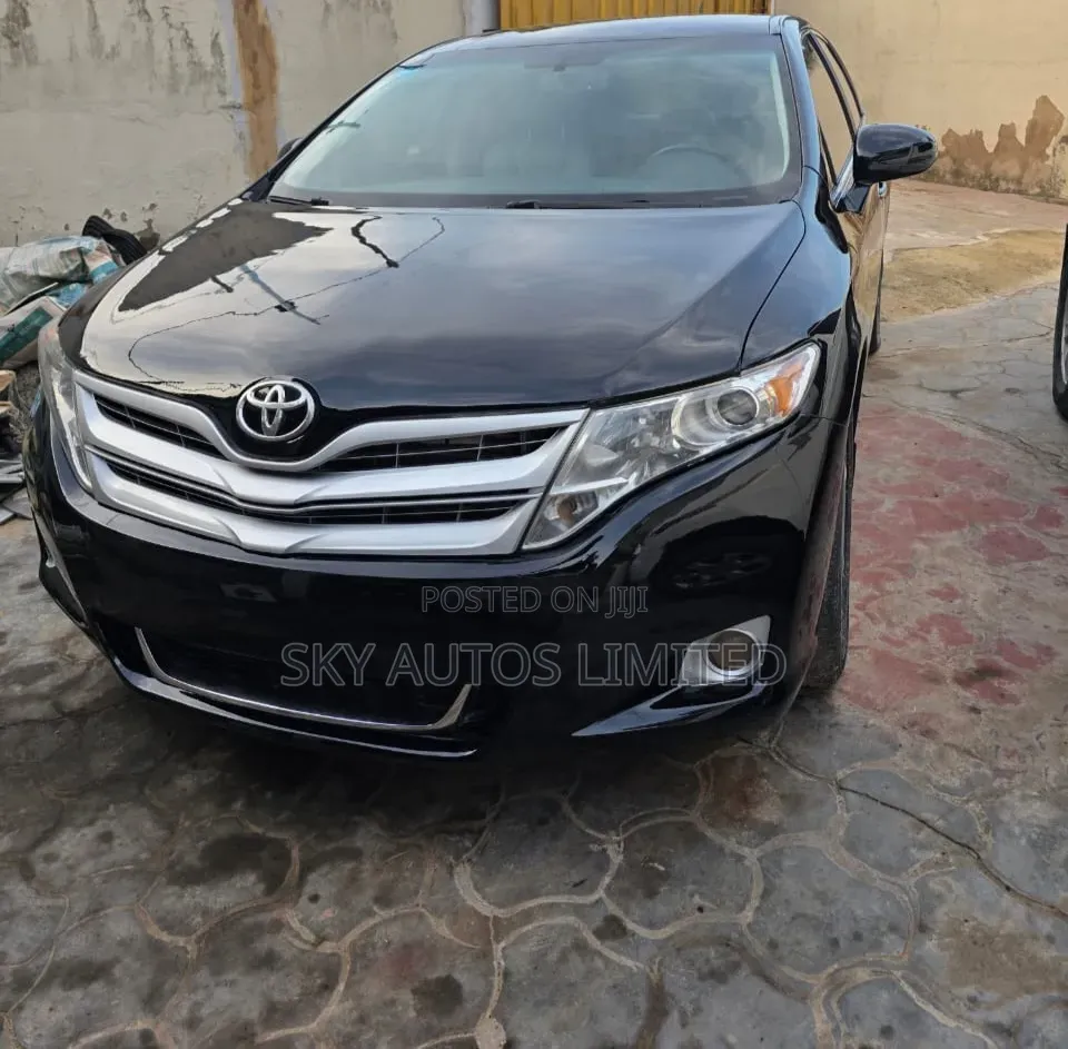 Toyota Venza 2011 Black