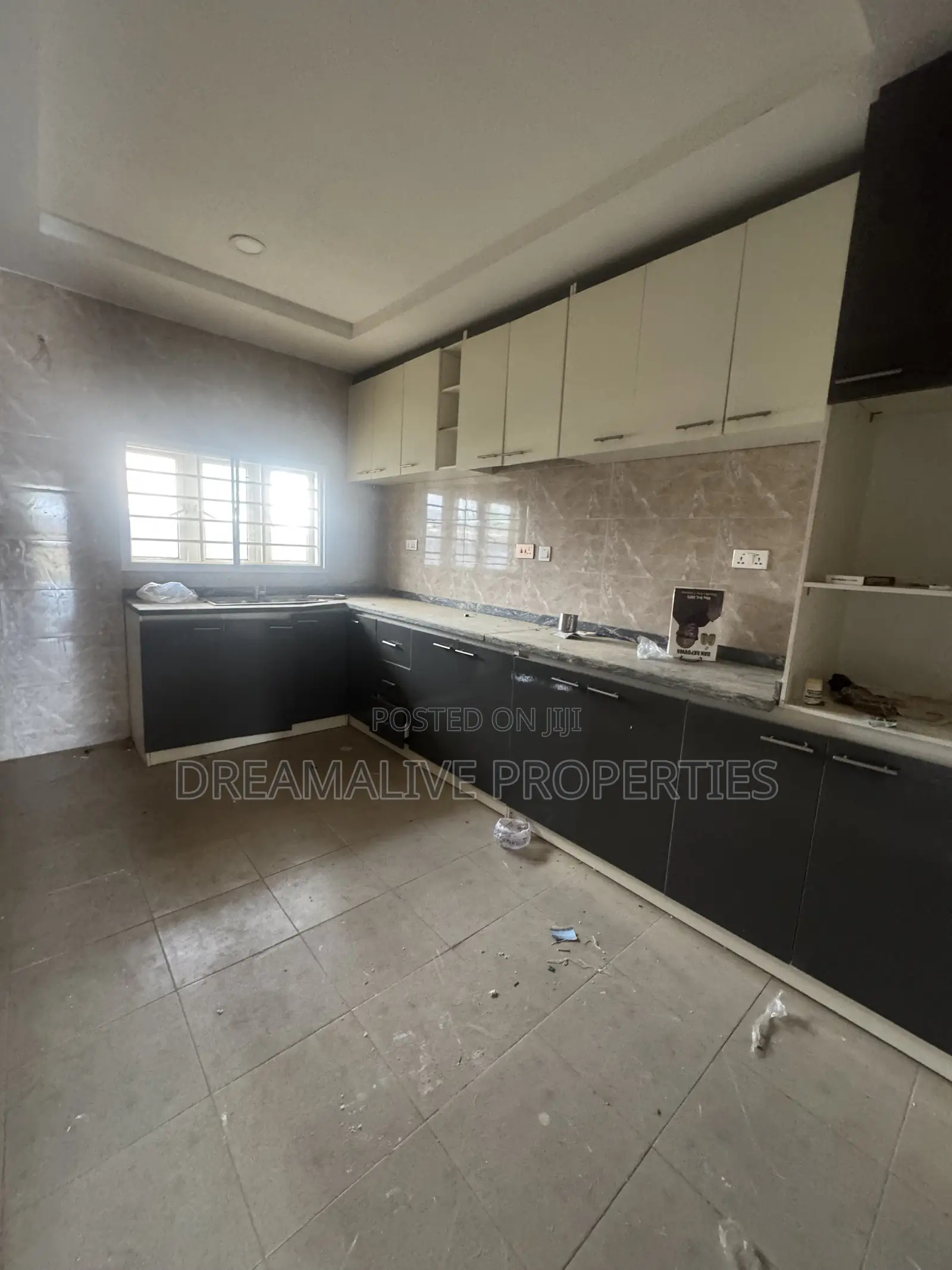 4bdrm Duplex in Jahi for rent