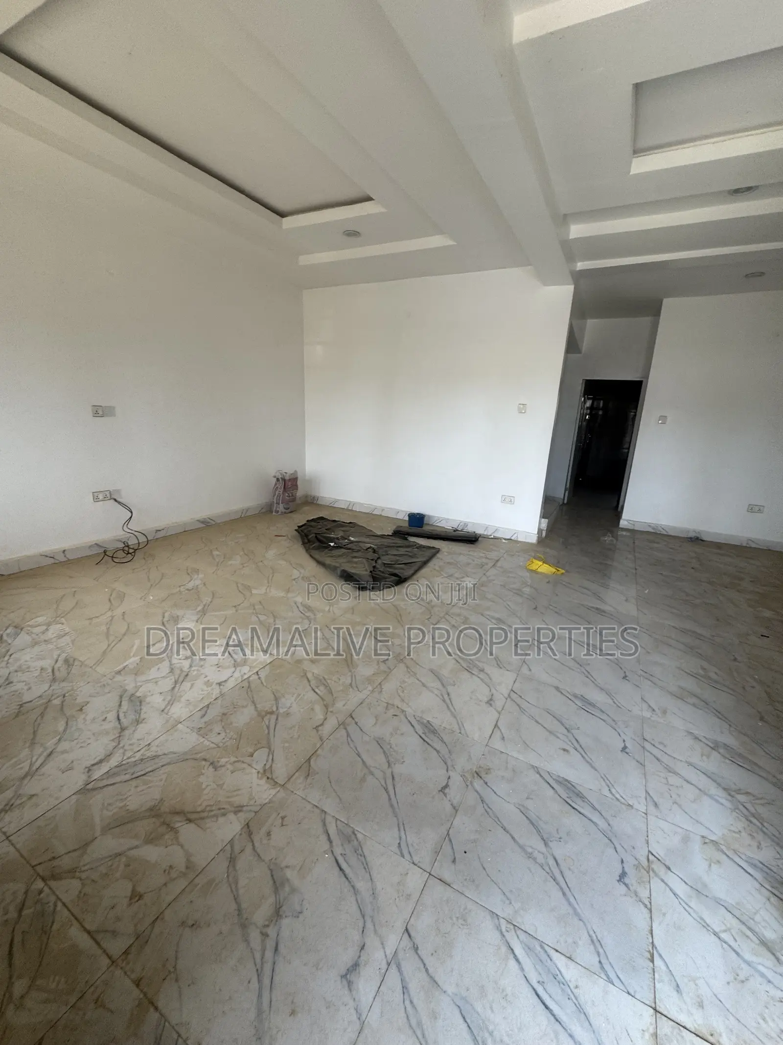 4bdrm Duplex in Jahi for rent