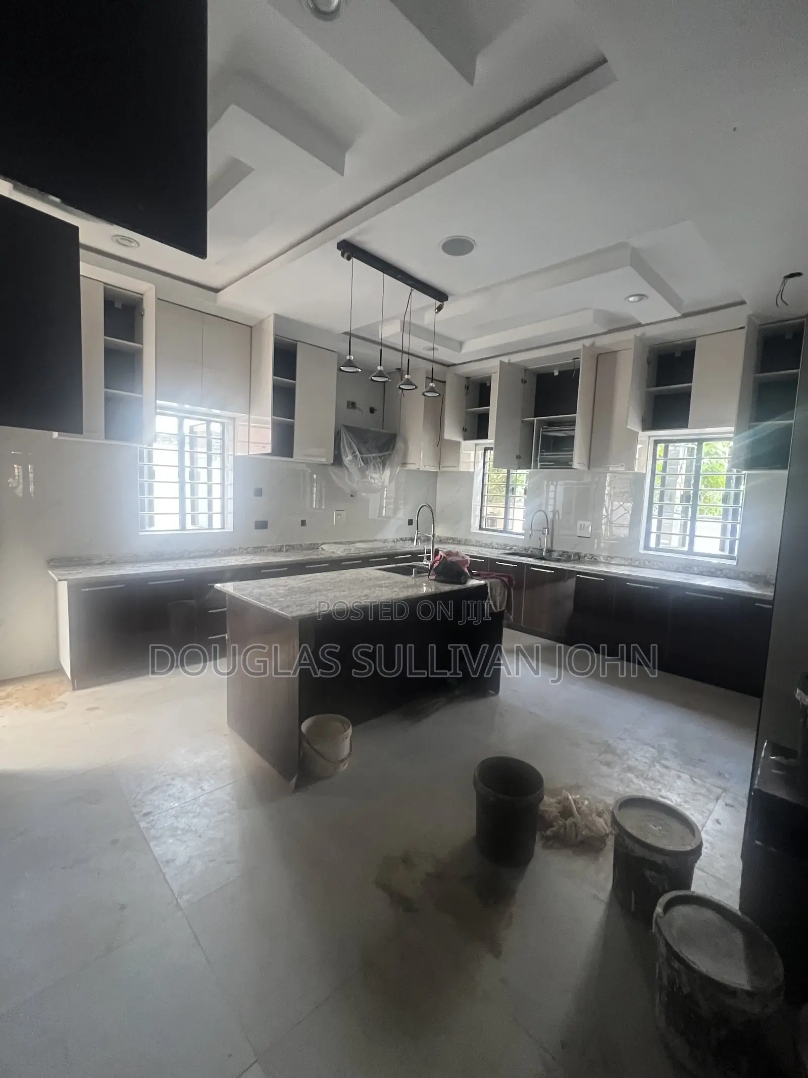 6bdrm Duplex in Wtc Estate, Enugu for sale