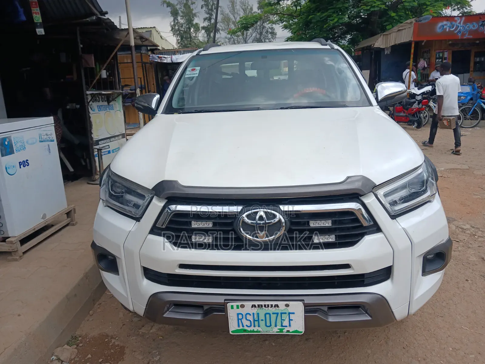 Toyota Hilux 2014 White