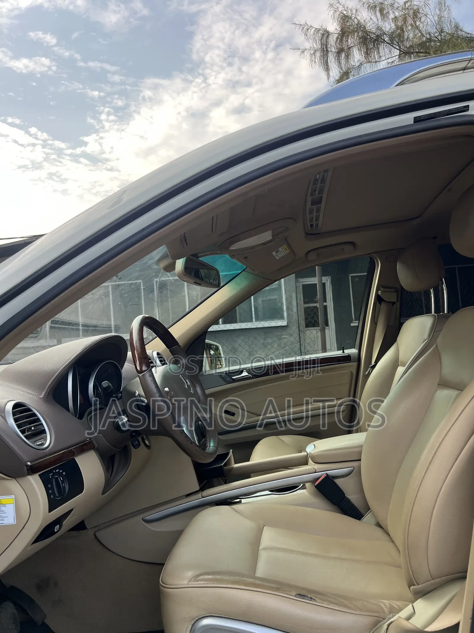Mercedes-Benz GL-Class 2011 White
