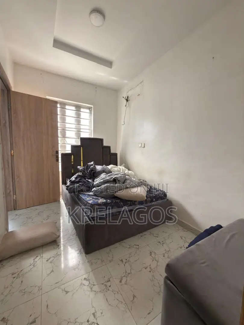 4bdrm Duplex in Chevron Toll Gate for rent